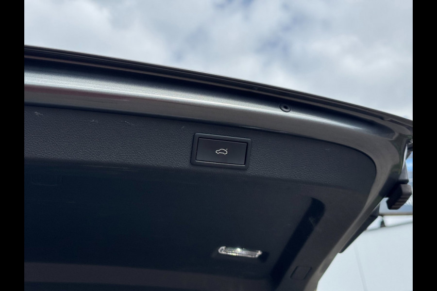 Škoda Superb Combi 1.4 TSI iV Business Edition Plus PHEV | Navi, 360 Camera, Stoel+Achterb.verw., ACC, El. A.klep | Dealeroh. |