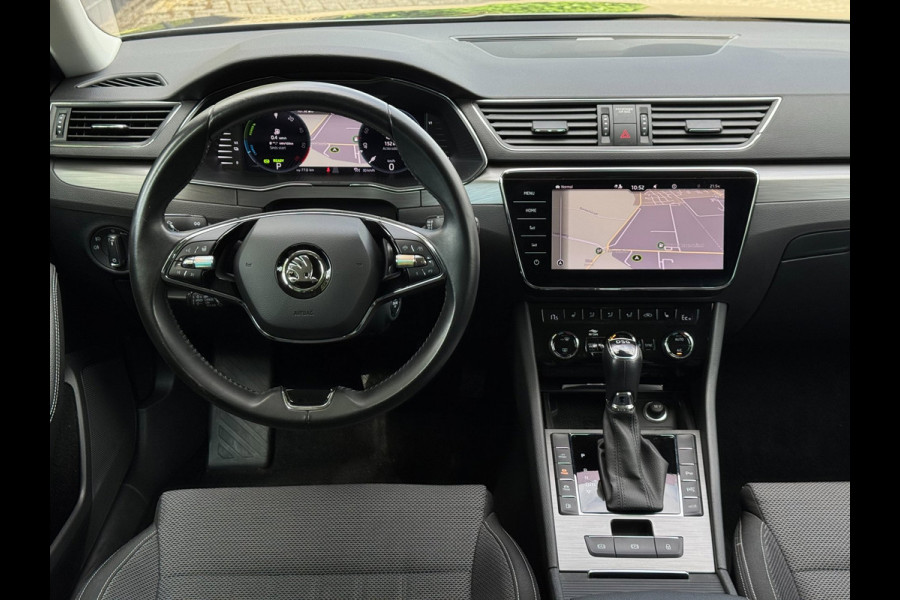 Škoda Superb Combi 1.4 TSI iV Business Edition Plus PHEV | Navi, 360 Camera, Stoel+Achterb.verw., ACC, El. A.klep | Dealeroh. |