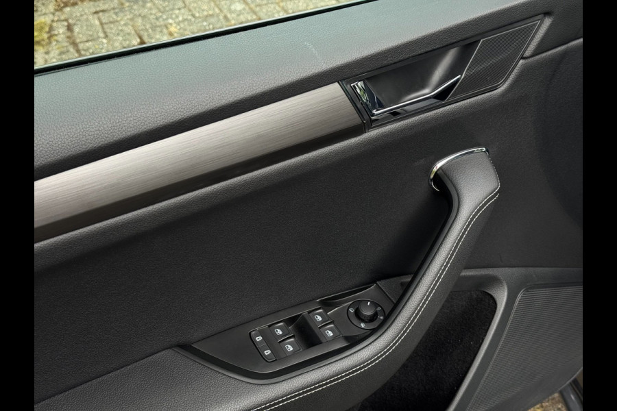 Škoda Superb Combi 1.4 TSI iV Business Edition Plus PHEV | Navi, 360 Camera, Stoel+Achterb.verw., ACC, El. A.klep | Dealeroh. |