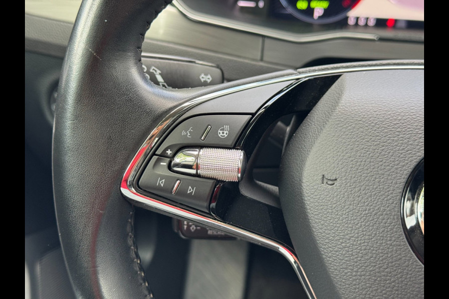 Škoda Superb Combi 1.4 TSI iV Business Edition Plus PHEV | Navi, 360 Camera, Stoel+Achterb.verw., ACC, El. A.klep | Dealeroh. |