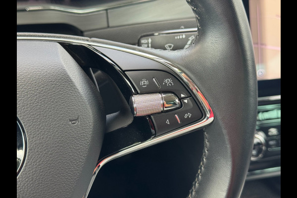 Škoda Superb Combi 1.4 TSI iV Business Edition Plus PHEV | Navi, 360 Camera, Stoel+Achterb.verw., ACC, El. A.klep | Dealeroh. |