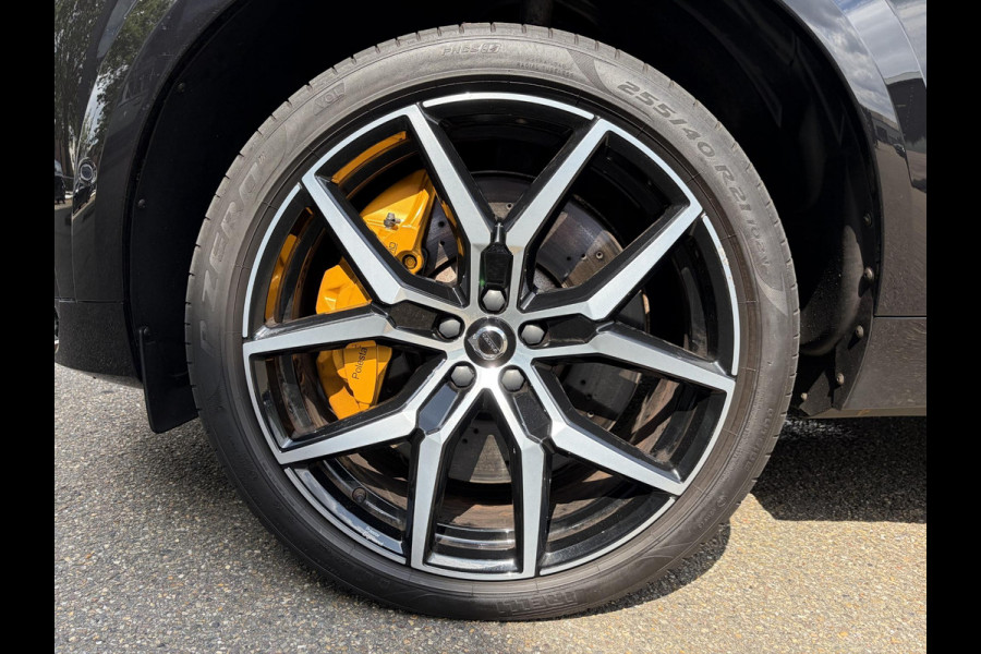 Volvo XC60 2.0 T8 Plug-in-hybrid AWD Polestar Engineered ELEKTRISCHE TREKHAAK| VOLVO DEALER ONDERHOUDEN RECENT ONDERHOUD GEHAD| ELEKTRISCHE STOELEN MET MEMORY| HARMAN KARDON| PANORAMADAK| HEAD UP DISPLAY| 360 CAMERA| ACHTERBANK VERWARMD