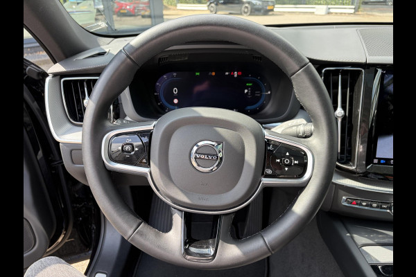 Volvo XC60 2.0 T8 Plug-in-hybrid AWD Polestar Engineered ELEKTRISCHE TREKHAAK| VOLVO DEALER ONDERHOUDEN RECENT ONDERHOUD GEHAD| ELEKTRISCHE STOELEN MET MEMORY| HARMAN KARDON| PANORAMADAK| HEAD UP DISPLAY| 360 CAMERA| ACHTERBANK VERWARMD