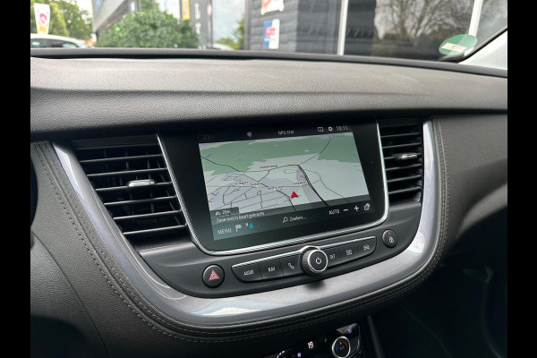 Opel Grandland X 1.2 Turbo Elegance, Automaat, Bluetooth, CarPlay, Camera, Cruise, Trekhaak, Lane, Navi, PDC, NAP