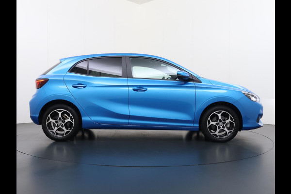 MG MG3 Hybrid+ 1.5 Hybrid+ Luxury | ONDERHOUD GEHAD BIJ DEALER, DIRECT LEVERBAAR | 7 JAAR MG FABRIEKS GARANTIE TM 02-2032 | STOEL + STUURVERWARMING | 360 CAMERA | ADAP. CRUISE | DODE HOEK | KEYLESS | APPLE CARPLAY |