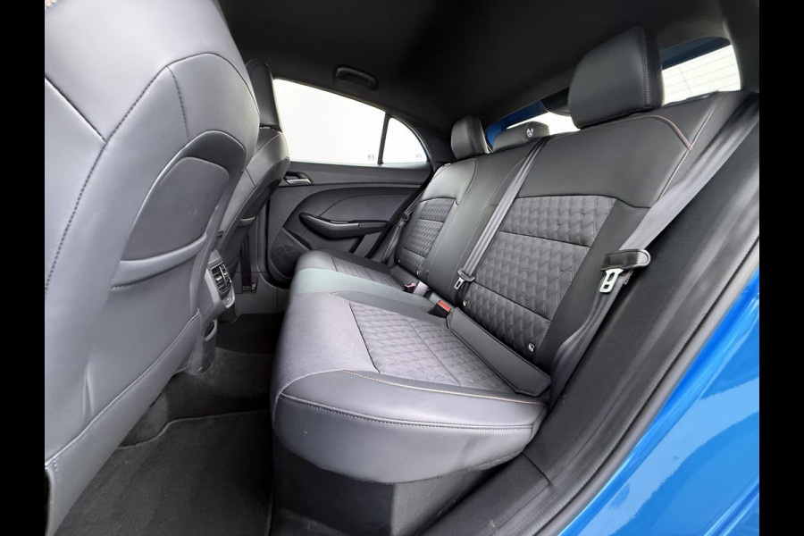MG MG3 Hybrid+ 1.5 Hybrid+ Luxury | ONDERHOUD GEHAD BIJ DEALER, DIRECT LEVERBAAR | 7 JAAR MG FABRIEKS GARANTIE TM 02-2032 | STOEL + STUURVERWARMING | 360 CAMERA | ADAP. CRUISE | DODE HOEK | KEYLESS | APPLE CARPLAY |