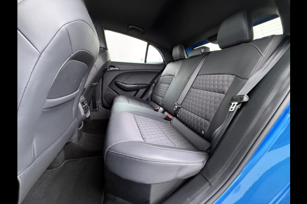 MG MG3 Hybrid+ 1.5 Hybrid+ Luxury | ONDERHOUD GEHAD BIJ DEALER, DIRECT LEVERBAAR | 7 JAAR MG FABRIEKS GARANTIE TM 02-2032 | STOEL + STUURVERWARMING | 360 CAMERA | ADAP. CRUISE | DODE HOEK | KEYLESS | APPLE CARPLAY |