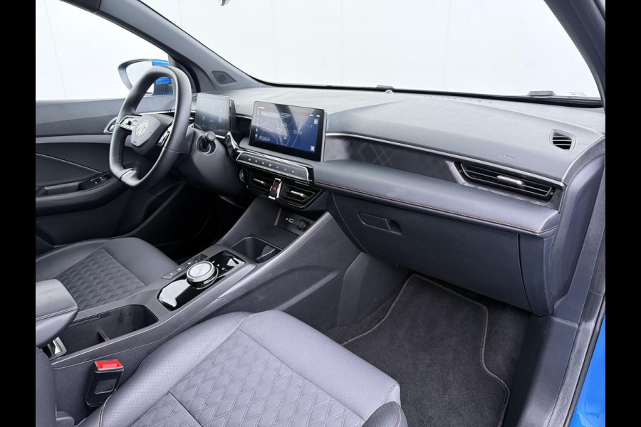 MG MG3 Hybrid+ 1.5 Hybrid+ Luxury | ONDERHOUD GEHAD BIJ DEALER, DIRECT LEVERBAAR | 7 JAAR MG FABRIEKS GARANTIE TM 02-2032 | STOEL + STUURVERWARMING | 360 CAMERA | ADAP. CRUISE | DODE HOEK | KEYLESS | APPLE CARPLAY |