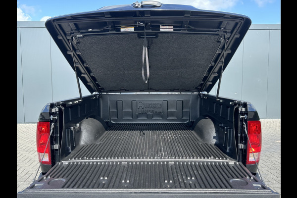 Dodge Ram 1500 5.7 V8 CLASSIC NIGHT 4x4 / PRINS LPG / BPM VRIJ / CAMERA / NAVI / 3.5T TREKHAAK / ECC / CRUISE / DUBBEL CABINE