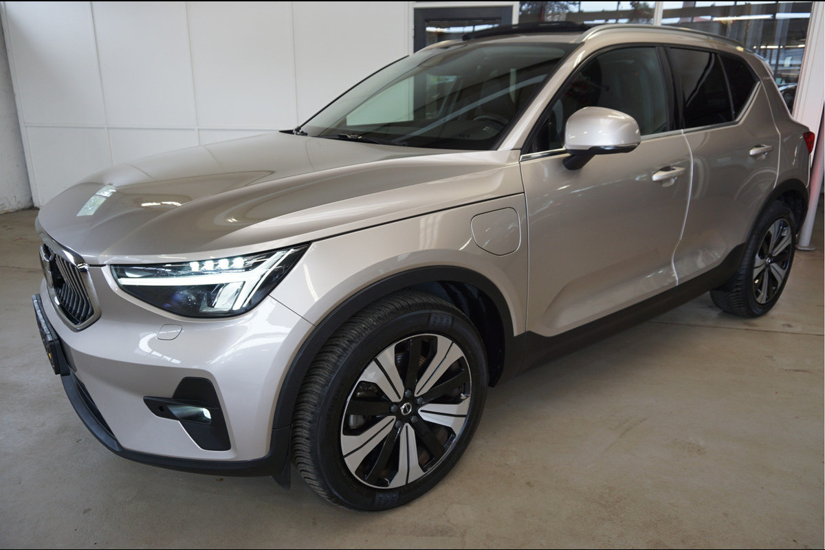 Volvo XC40 1.5 T5 Recharge ULTIMATE Schuifdak, Pilot Assist, Harman Kardon®