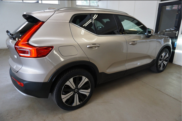 Volvo XC40 1.5 T5 Recharge ULTIMATE Schuifdak, Pilot Assist, Harman Kardon®