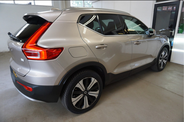 Volvo XC40 1.5 T5 Recharge ULTIMATE Schuifdak, Pilot Assist, Harman Kardon®