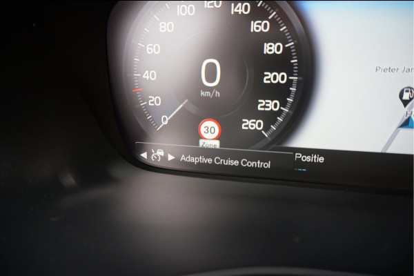 Volvo XC40 1.5 T5 Recharge ULTIMATE Schuifdak, Pilot Assist, Harman Kardon®