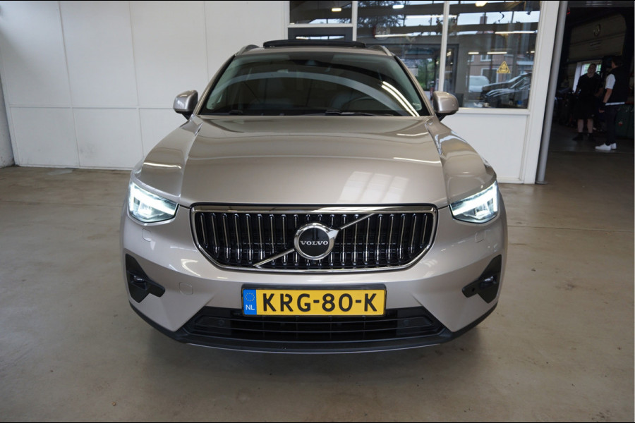 Volvo XC40 1.5 T5 Recharge ULTIMATE Schuifdak, Pilot Assist, Harman Kardon®