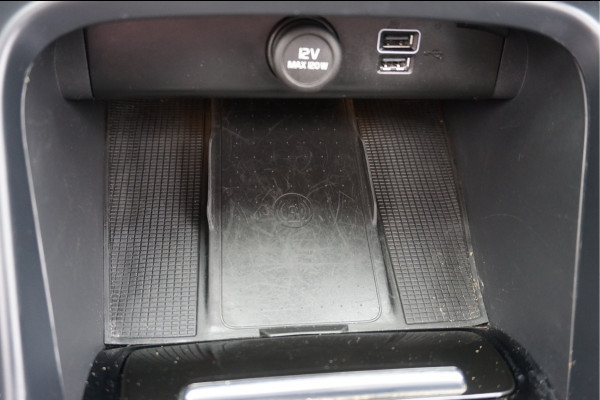 Volvo XC40 1.5 T5 Recharge ULTIMATE Schuifdak, Pilot Assist, Harman Kardon®
