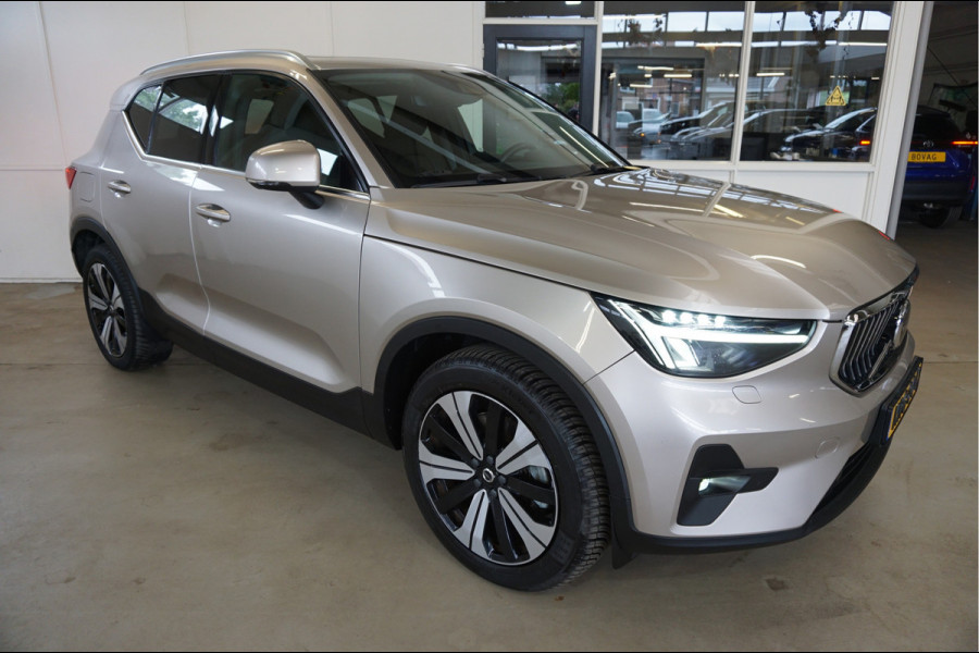 Volvo XC40 1.5 T5 Recharge ULTIMATE Schuifdak, Pilot Assist, Harman Kardon®