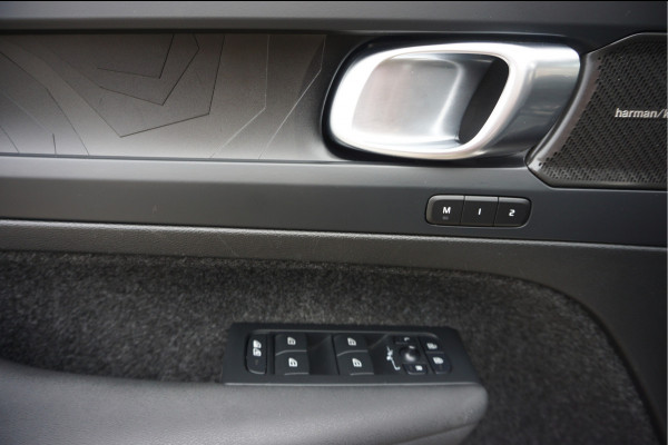 Volvo XC40 1.5 T5 Recharge ULTIMATE Schuifdak, Pilot Assist, Harman Kardon®