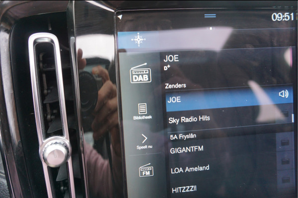 Volvo XC40 1.5 T5 Recharge ULTIMATE Schuifdak, Pilot Assist, Harman Kardon®