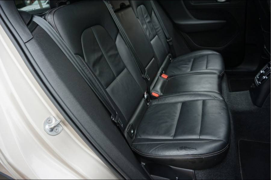 Volvo XC40 1.5 T5 Recharge ULTIMATE Schuifdak, Pilot Assist, Harman Kardon®