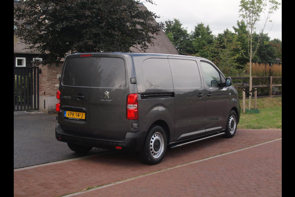 Peugeot e-Expert Standard Premium 75 kWh | Side bars | Apple Carplay | Zware Accupakket | Camera | Cruise Control |