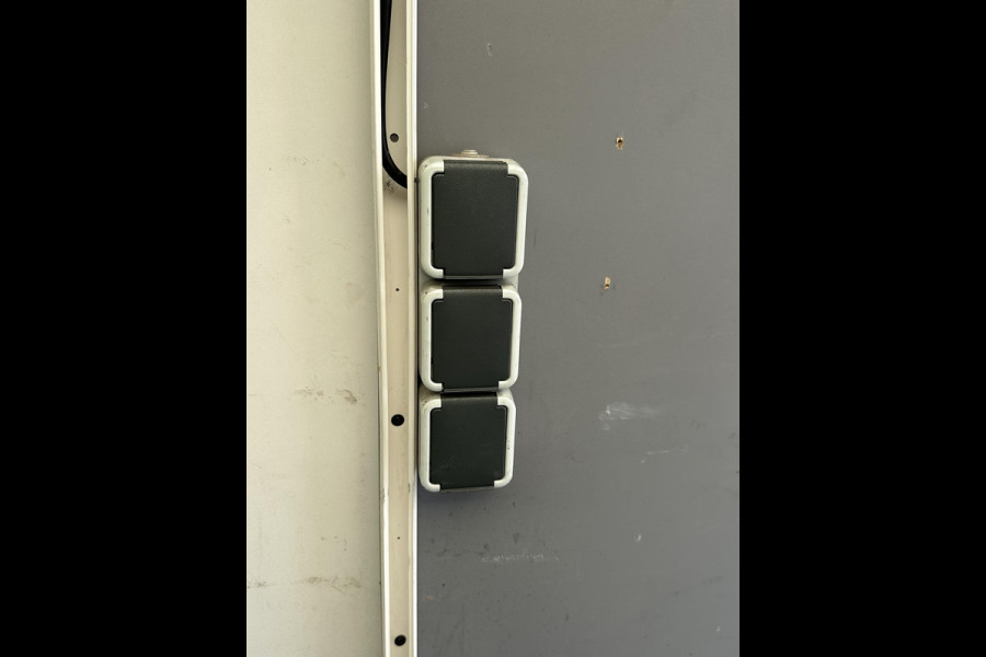 Peugeot Boxer 435 2.0 BlueHDI L4 Durisotti opbouw Mooie staat