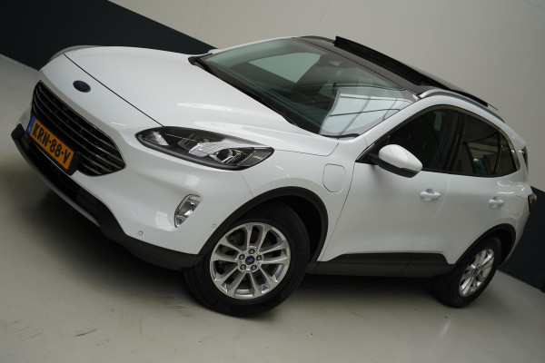 Ford Kuga 2.5 PHEV Titanium | SoH 75% | Panoramadak | Trekhaak | Carplay | Blind-Spot | Winter-pack