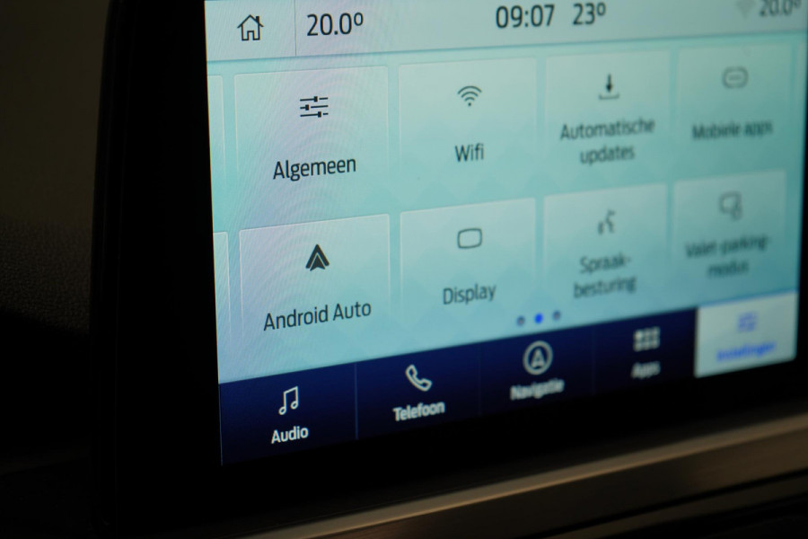 Ford Kuga 2.5 PHEV Titanium | SoH 75% | Panoramadak | Trekhaak | Carplay | Blind-Spot | Winter-pack