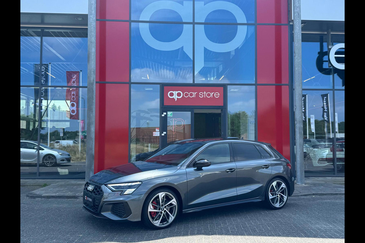 Audi A3 Sportback 2.0 TFSI S3 quattro Edition One Vol | Panorama | Bang & Olufsen | Memory Seats | Head-Up display | BTW |