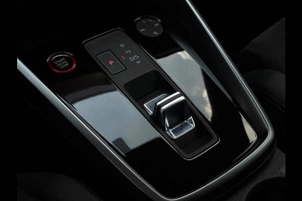 Audi A3 Sportback 2.0 TFSI S3 quattro Edition One Vol | Panorama | Bang & Olufsen | Memory Seats | Head-Up display | BTW |