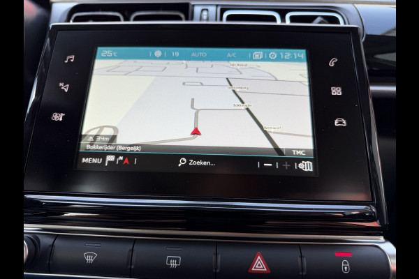 Citroën C3 82pk Shine (Camera - Keyless Entry - Dodehoek detectie - Automatische Airco - Navigatie - Apple Carplay - DAB)
