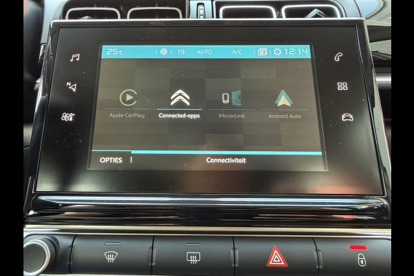 Citroën C3 82pk Shine (Camera - Keyless Entry - Dodehoek detectie - Automatische Airco - Navigatie - Apple Carplay - DAB)