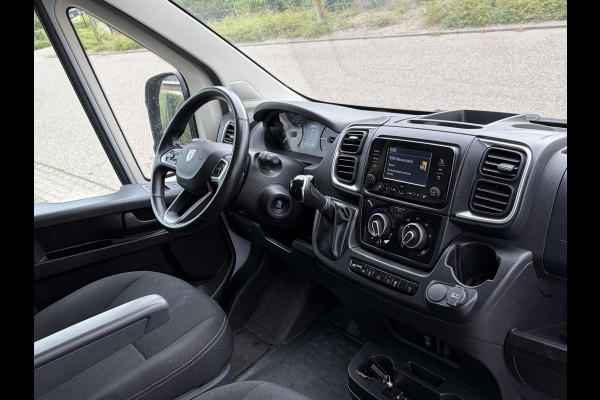 Peugeot Boxer 2.2 BlueHDi 180PK Euro6 L4H2 3.5t Zwaar ✓ 3-zits ✓ Trekhaak 3.000 KG ✓ dubbele schuifdeur
