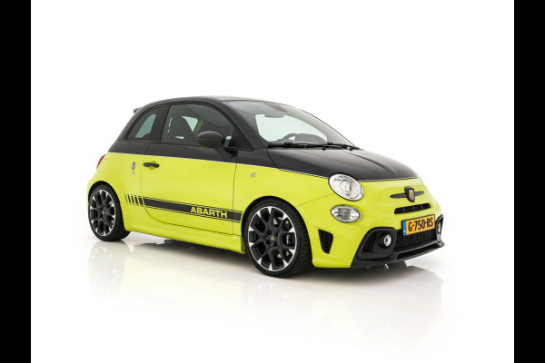 Fiat 500 1.4 T-Jet Abarth Competizione 70th Anniversary (INCL.BTW) Aut. *AKRAPOVIC | RECARO-SPORTSEATS | XENON | CARBON | SHIFTPADDLES | DIGI-COCKPIT | DAB+ | ECC | PDC | CRUISE | 17''ALU*