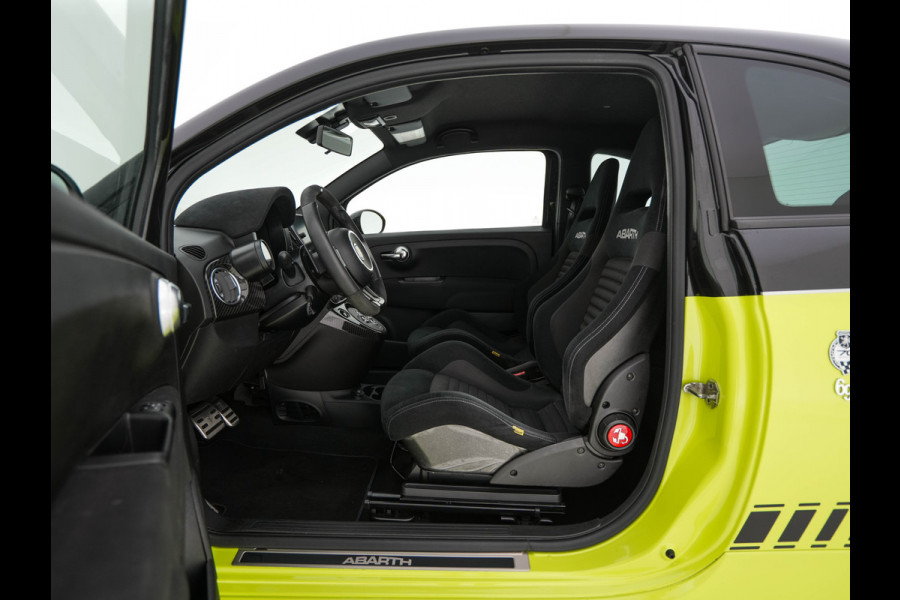 Fiat 500 1.4 T-Jet Abarth Competizione 70th Anniversary (INCL.BTW) Aut. *AKRAPOVIC | RECARO-SPORTSEATS | XENON | CARBON | SHIFTPADDLES | DIGI-COCKPIT | DAB+ | ECC | PDC | CRUISE | 17''ALU*
