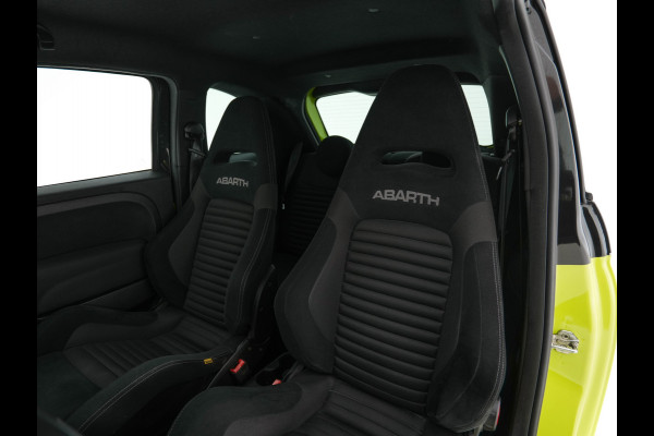 Fiat 500 1.4 T-Jet Abarth Competizione 70th Anniversary (INCL.BTW) Aut. *AKRAPOVIC | RECARO-SPORTSEATS | XENON | CARBON | SHIFTPADDLES | DIGI-COCKPIT | DAB+ | ECC | PDC | CRUISE | 17''ALU*