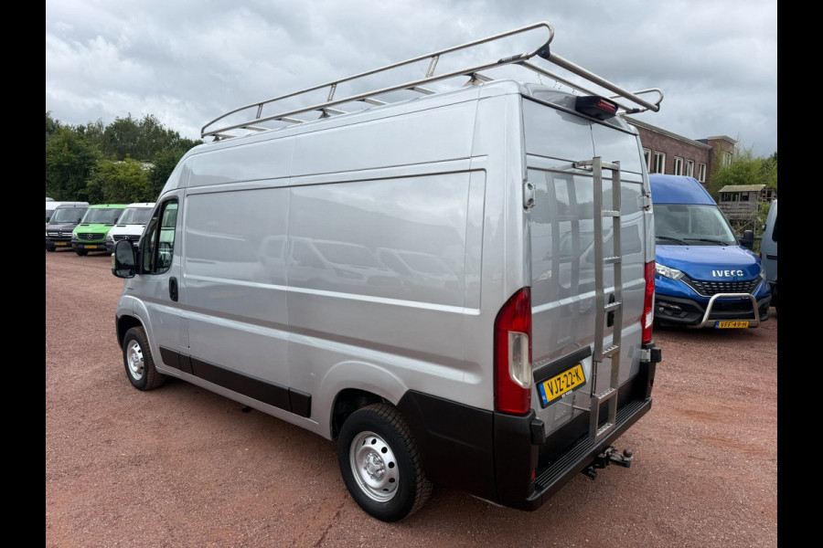 Fiat Ducato 30 2.3 MultiJet L2H2 Navigatie / Cruise Control / Imperiaal