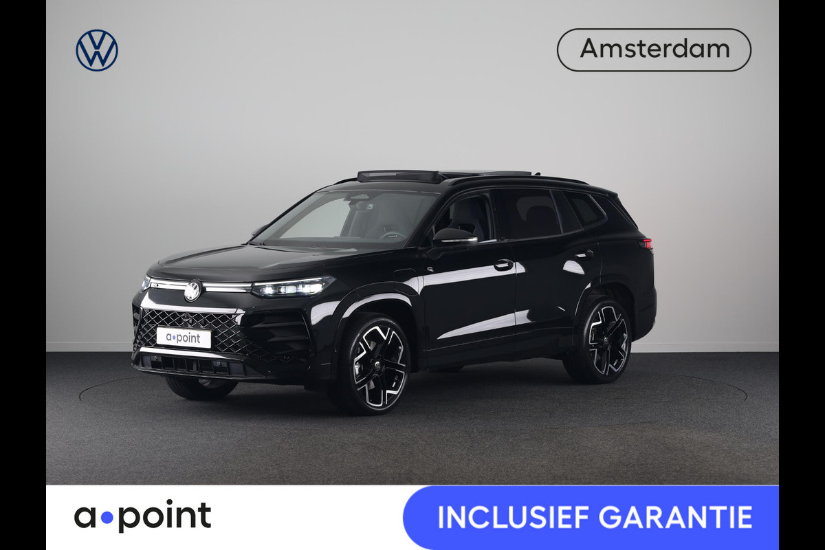 Volkswagen Tayron 1.5 eHybrid R-Line Edition 272 pk Automaat (DSG) | Verlengde garantie | Navigatie | Panoramadak | Trekhaak (wegklapbaar) | Parkeersensoren (Park assist) | Rondomzicht camera | Black Style pakket | R-Line |