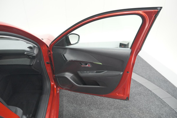Peugeot 208 PureTech 100 Style | Navigatie | Cruise Control | Apple Carplay