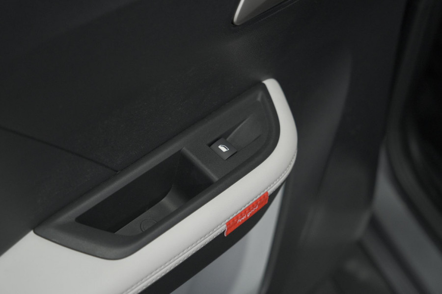 Citroën C3 Aircross 1.2 Hybrid 145pk Max | Camera | Dodehoekdetectie | Navigatie