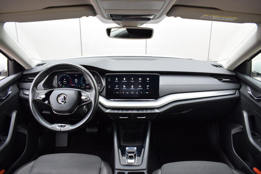 Škoda Octavia Combi 1.0 e-TSI Business Edition | Apple CarPlay | Stoelverw. | Climate | Cruise