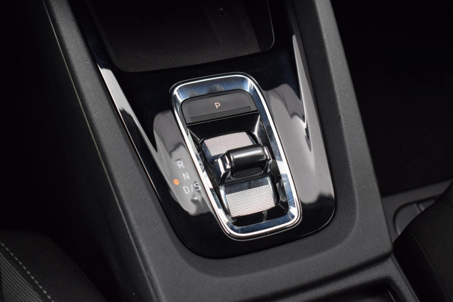 Škoda Octavia Combi 1.0 e-TSI Business Edition | Apple CarPlay | Stoelverw. | Climate | Cruise