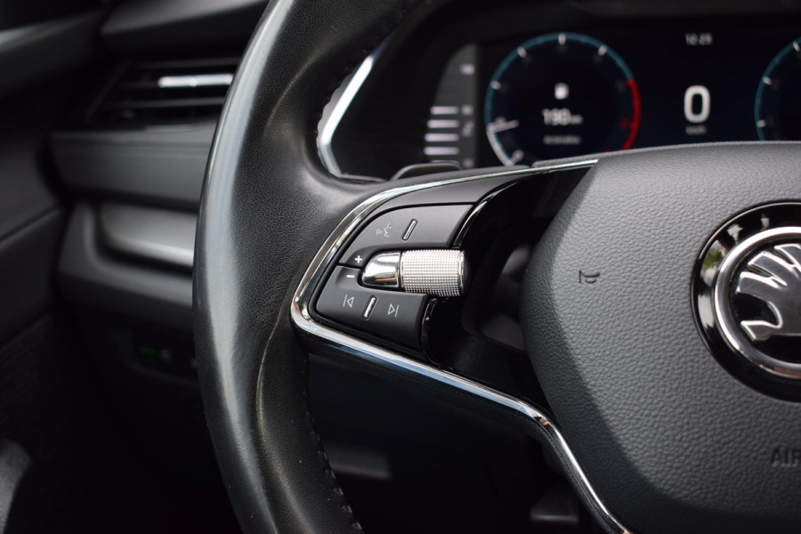 Škoda Octavia Combi 1.0 e-TSI Business Edition | Apple CarPlay | Stoelverw. | Climate | Cruise