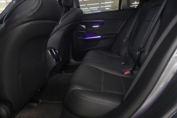 Mercedes-Benz C-Klasse 300 E AMG Line / PANO/HUD/360CAM/CARPLAY/MEM/ACC/BOMVOL