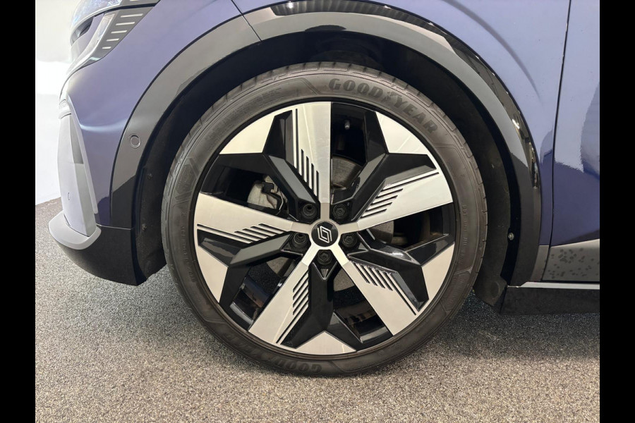 Renault Mégane E-Tech EV60 Techno Navigatie Apple Carplay Android Auto 360 camera Parkeerhulp Adaptive Cruise Control Stoel- en stuurverwarming Dodehoekassistent Full Led Climate Control