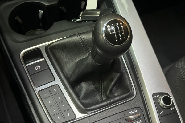 Audi A4 Limousine 1.4 TFSI Garantie|Trekhaak|Keyless|LED|Cruise|NAP|NL-Auto|Airco|Rijklaar