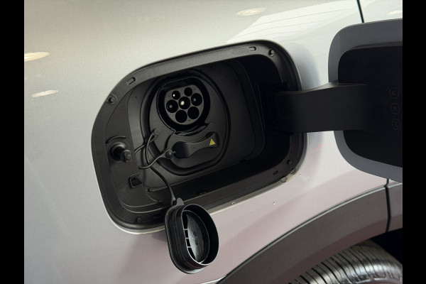 GEELY Starray EM-i 1.5 MAX+ PHEV LONG RANGE BRUIN LEER 29,8 KWH | 136km WLTP | PANORAMADAK | MASSAGE /STOEL/VERW/KOELING