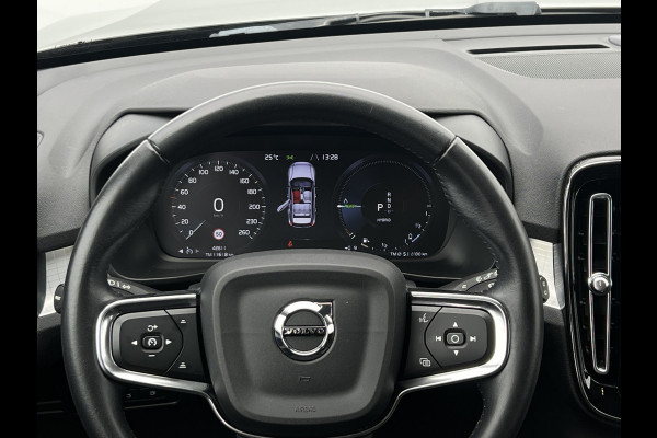 Volvo XC40 1.5 T4 Recharge R-Design | Trekhaak | Navi | LED | Carplay
