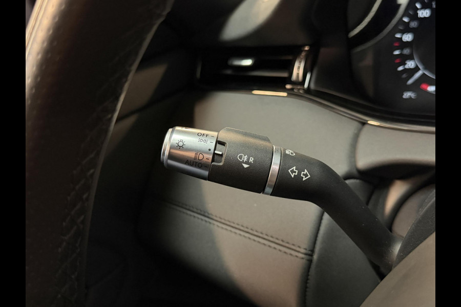 Land Rover Range Rover Evoque 1.5 P300e AWD R-Dynamic HSE 20"/Stoel + stuur + voorruitverwarming/Memorystoel/Meridian/Dodehoek/Keyless/Camera/Apple Carplay & Android Auto