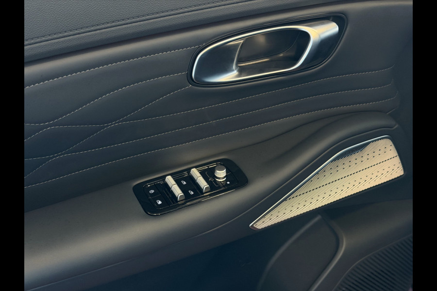 GEELY Starray EM-i MAX+ PHEV LONG RANGE | 29,8 kWh ACCU | 136 KM WLTP | PANORAMADAK | LUXE COMFORTSTOELEN MET MASSAGE