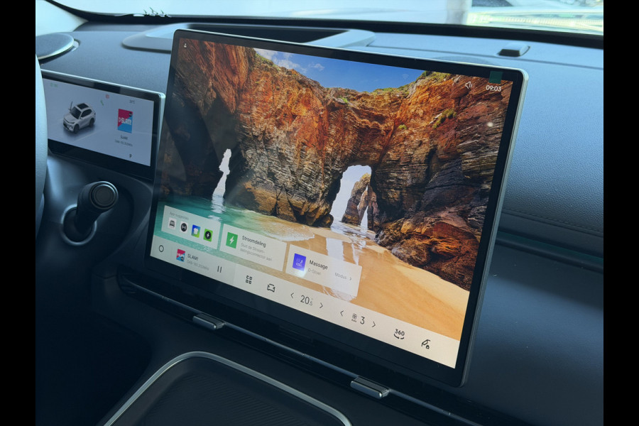 GEELY Starray EM-i MAX+ PHEV LONG RANGE | 29,8 kWh ACCU | 136 KM WLTP | PANORAMADAK | LUXE COMFORTSTOELEN MET MASSAGE